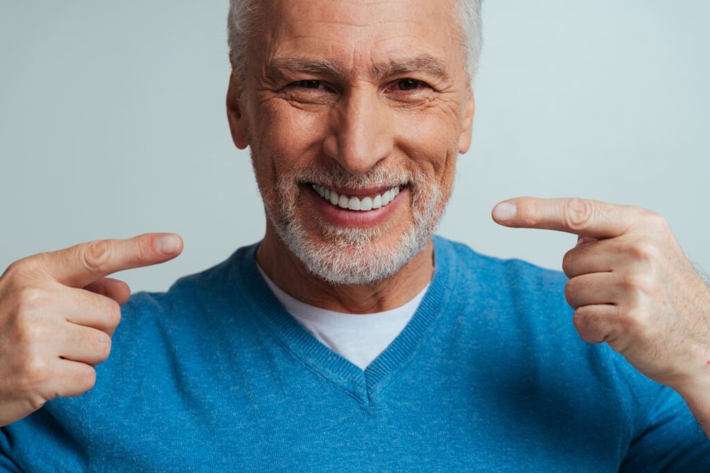 What Are the Benefits of Complete Dentures?